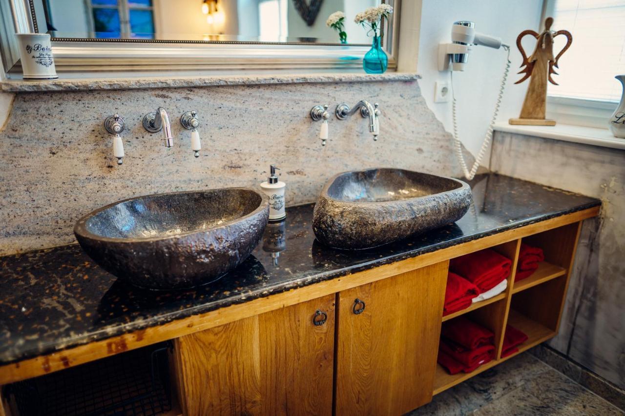 Alte Schmiede Mit Sauna, Pool Und Whirpool Im Aussenbereich Schoenstes Ferienhaus Der Lausitz Elsterheide 외부 사진