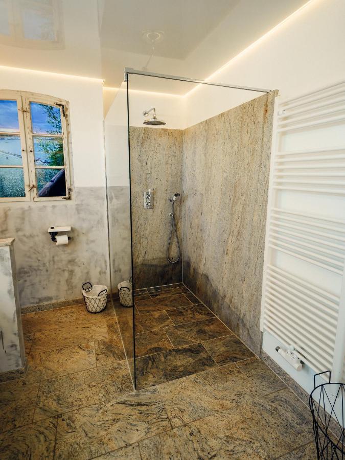 Alte Schmiede Mit Sauna, Pool Und Whirpool Im Aussenbereich Schoenstes Ferienhaus Der Lausitz Elsterheide 외부 사진
